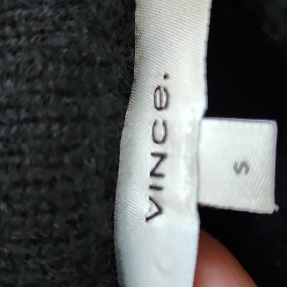 Vince Funnel Neck Cashmere Sweater Size Small - Picture 9 of 11